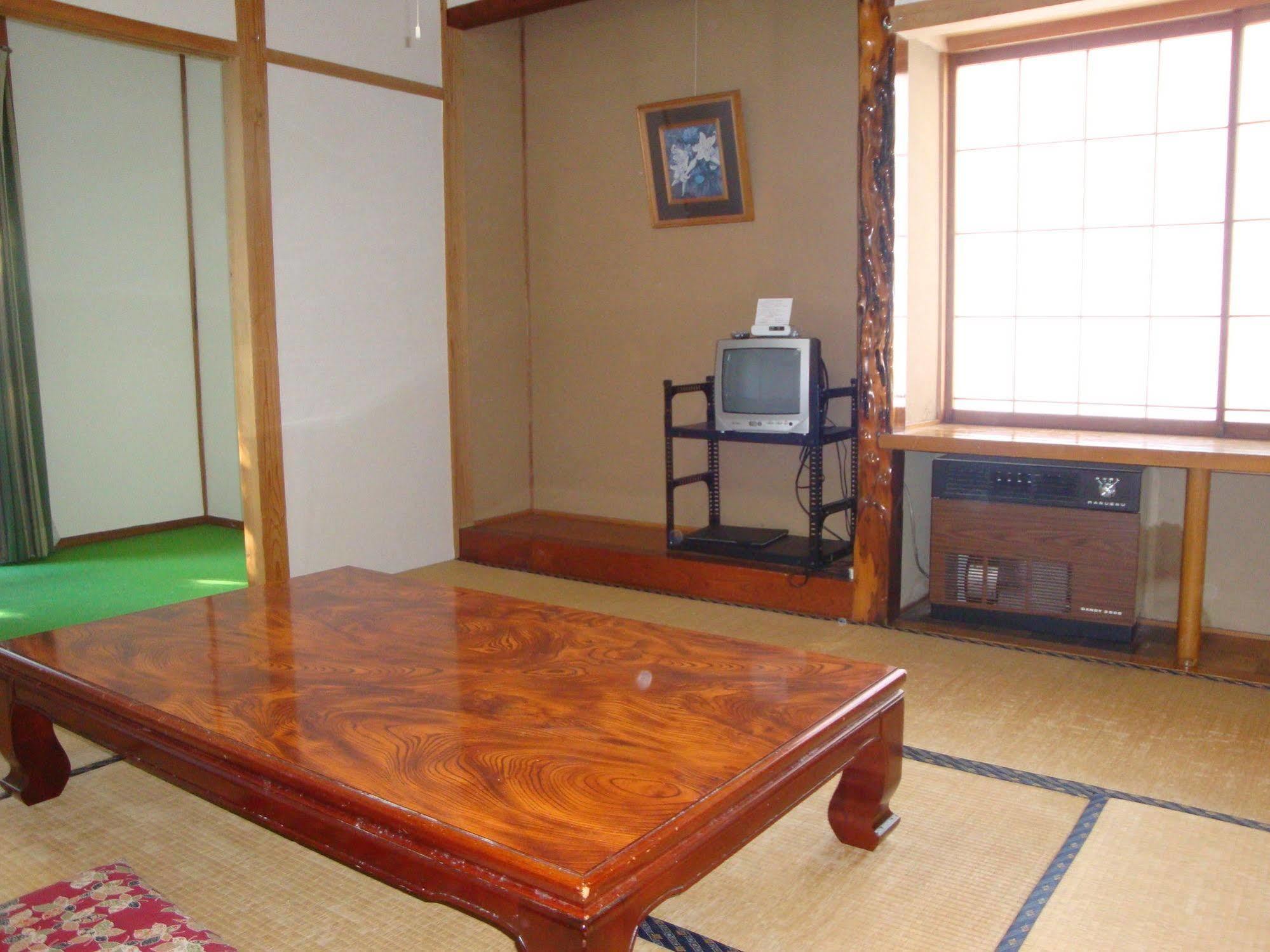 Hotel La Montagne Furuhata Hakuba Bagian luar foto