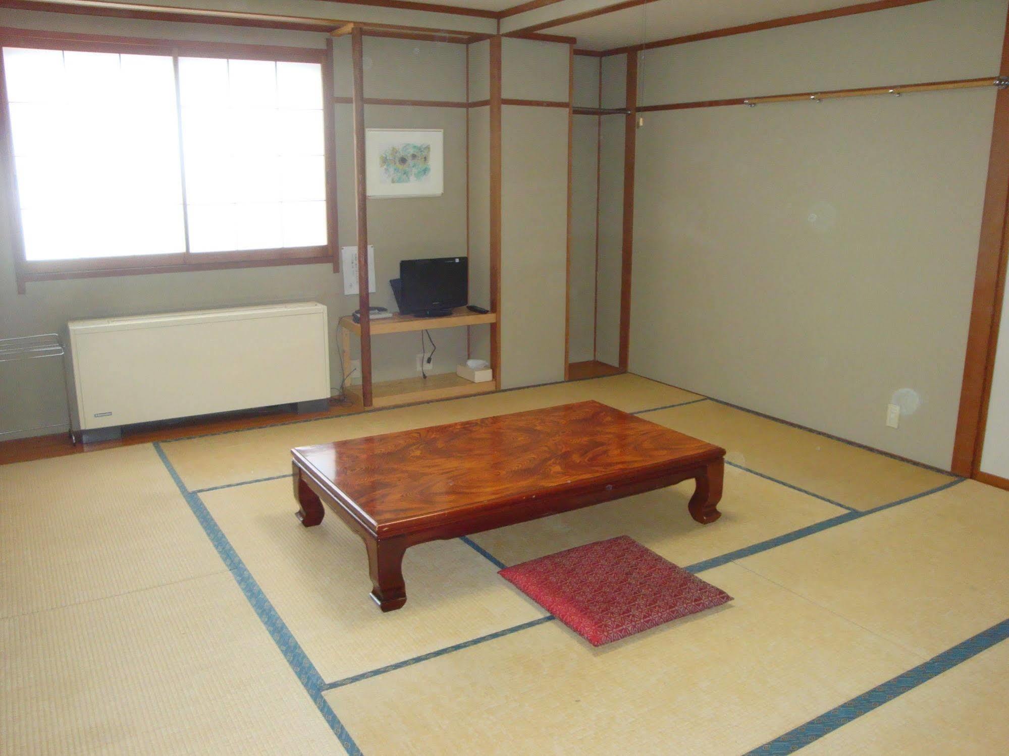 Hotel La Montagne Furuhata Hakuba Bagian luar foto